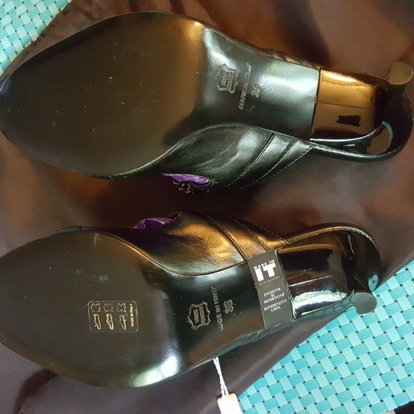 🔥🔥 Versus sandals🔥🔥 - Picture 4 of 5